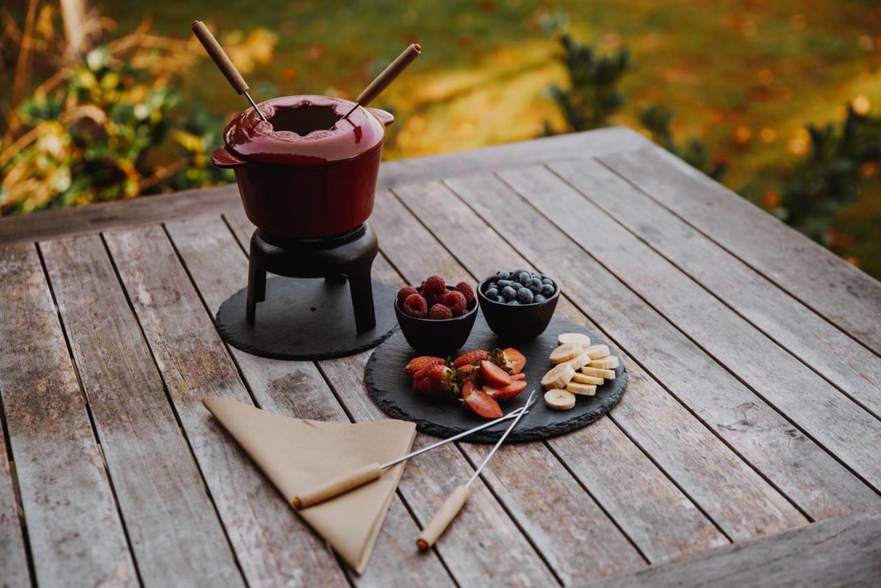 Luxury Glamping Chocolate Village Maribor Ngoại thất bức ảnh