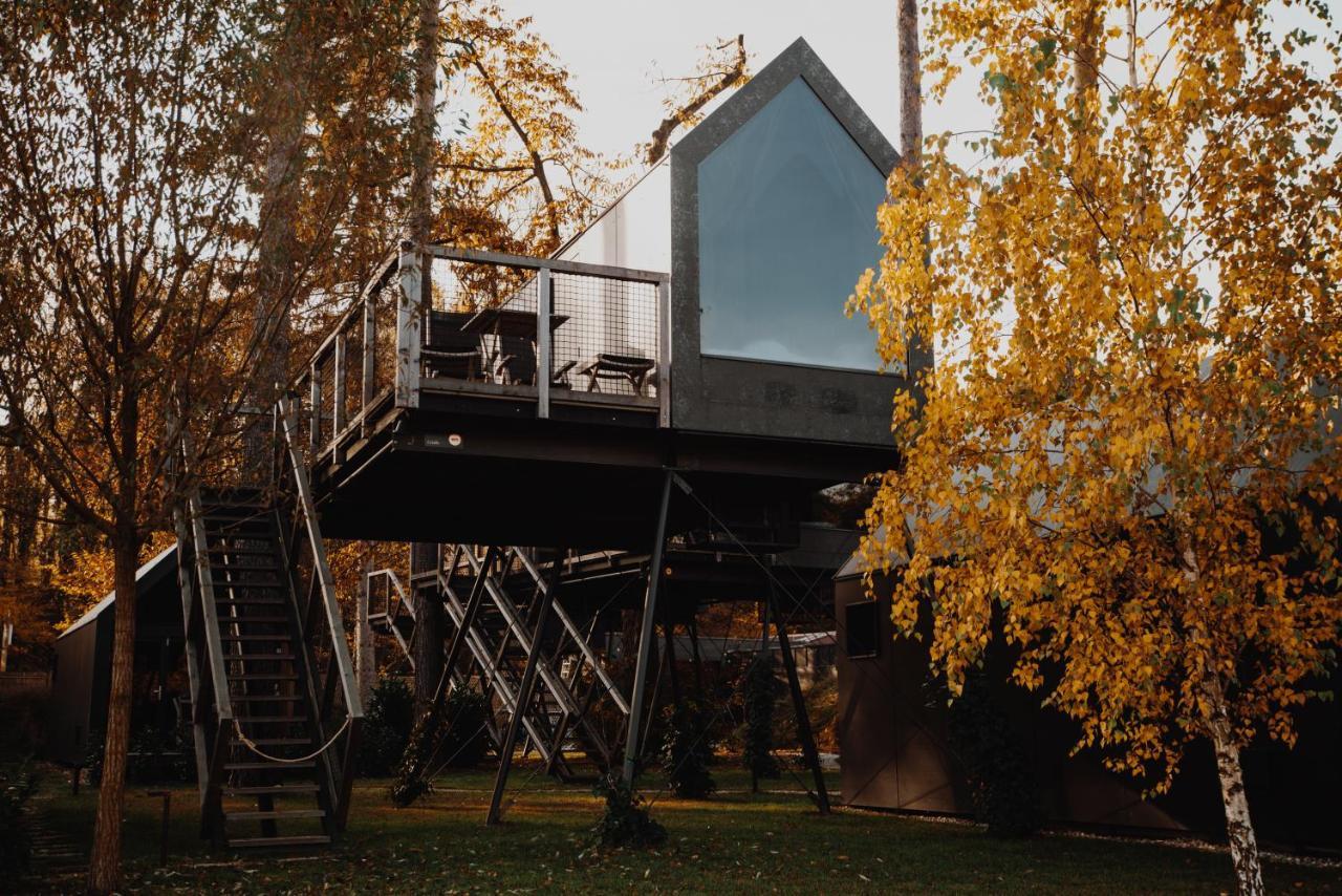 Luxury Glamping Chocolate Village Maribor Ngoại thất bức ảnh