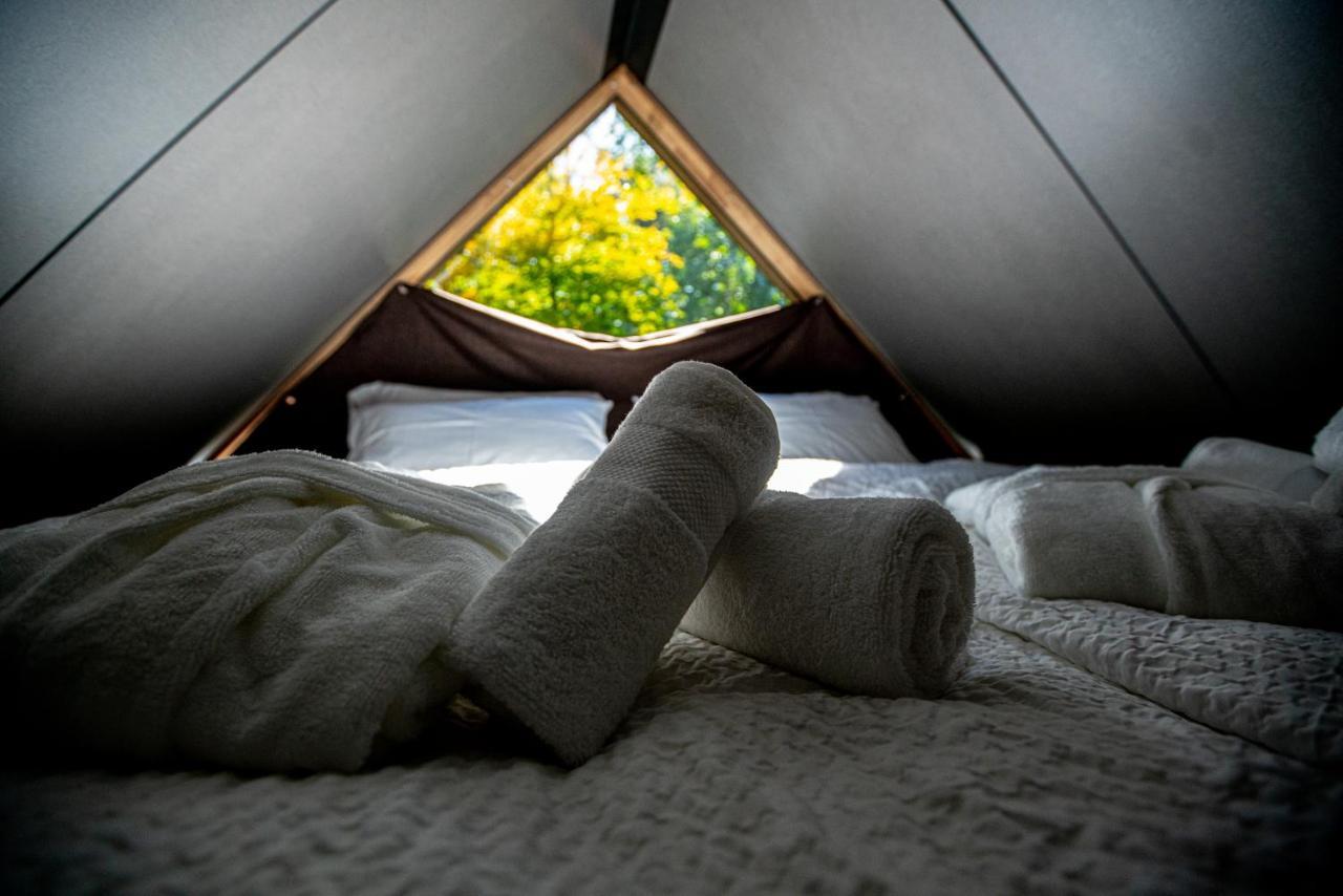 Luxury Glamping Chocolate Village Maribor Ngoại thất bức ảnh